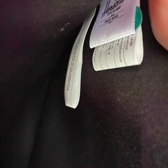 Herschel Sandford Messenger Bag in Raven crosshatch, New without tags - Picture 11 of 14